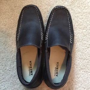 Perry Ellis slip on